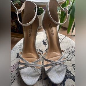 Badgley Mischka silver sandals